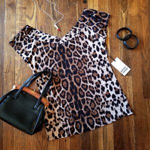 NWT XL & 1X Unique Vintage Leopard Stretch V-Neck Deena Top, plus sizes